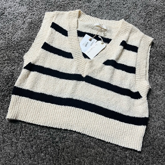 By Together Tops - By Together Cropped Sweater Tank Striped Black and Cream Women’s Small NWT